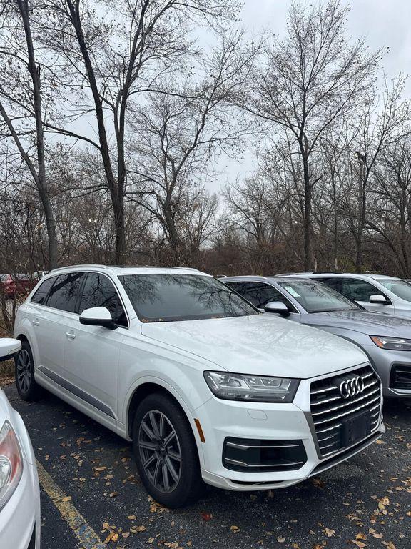 used 2017 Audi Q7 car, priced at $18,690