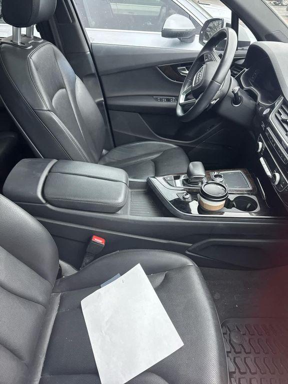 used 2017 Audi Q7 car, priced at $18,690