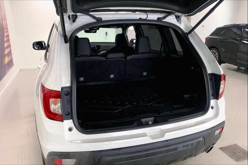 used 2021 Honda Passport car, priced at $27,590