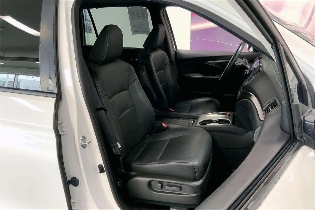 used 2021 Honda Passport car, priced at $27,590