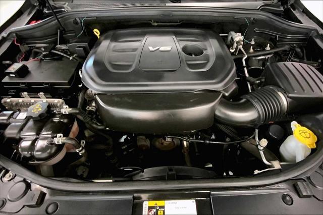 used 2016 Jeep Grand Cherokee car, priced at $14,995