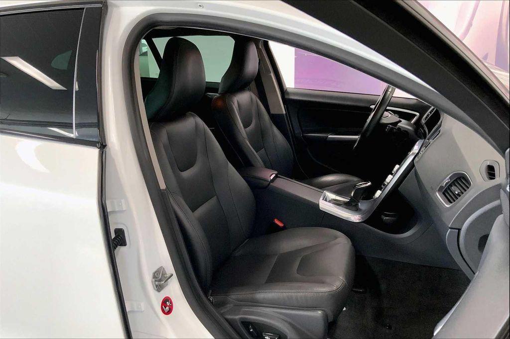 used 2018 Volvo V60 Cross Country car, priced at $15,250