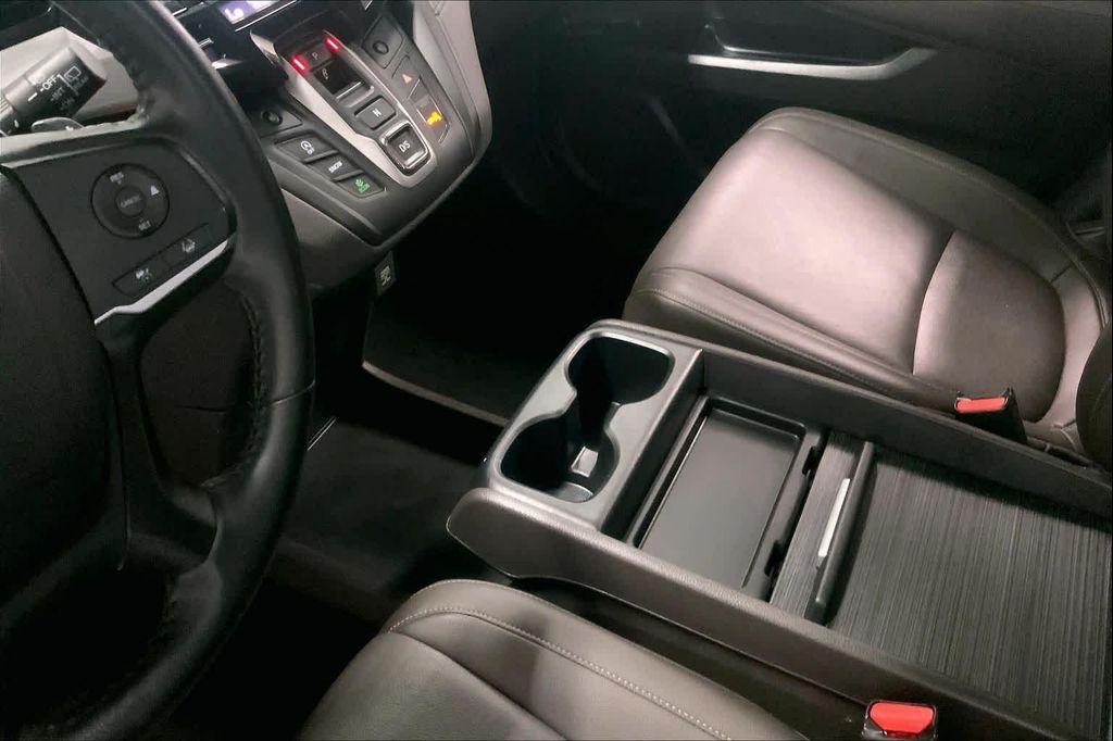 used 2022 Honda Odyssey car, priced at $34,840