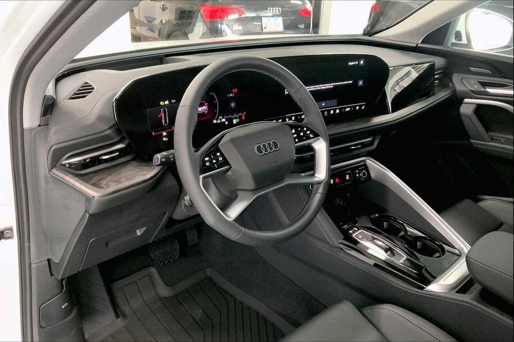 new 2025 Audi Q5 car, priced at $60,092