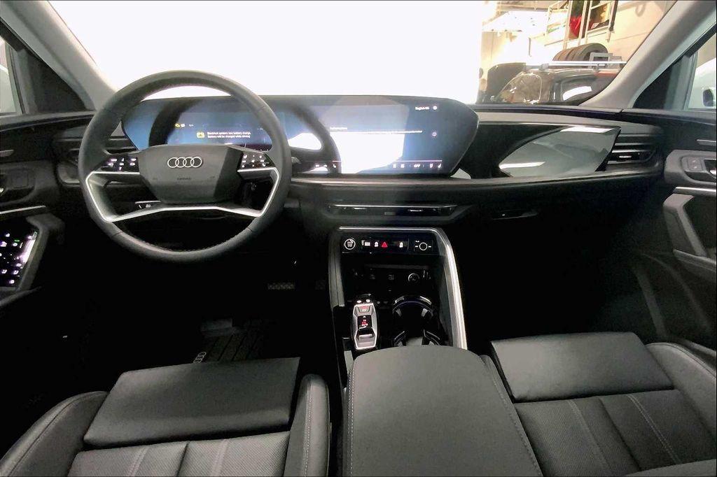 new 2025 Audi Q5 car, priced at $60,092