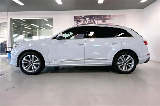 new 2025 Audi Q7 car, priced at $81,800