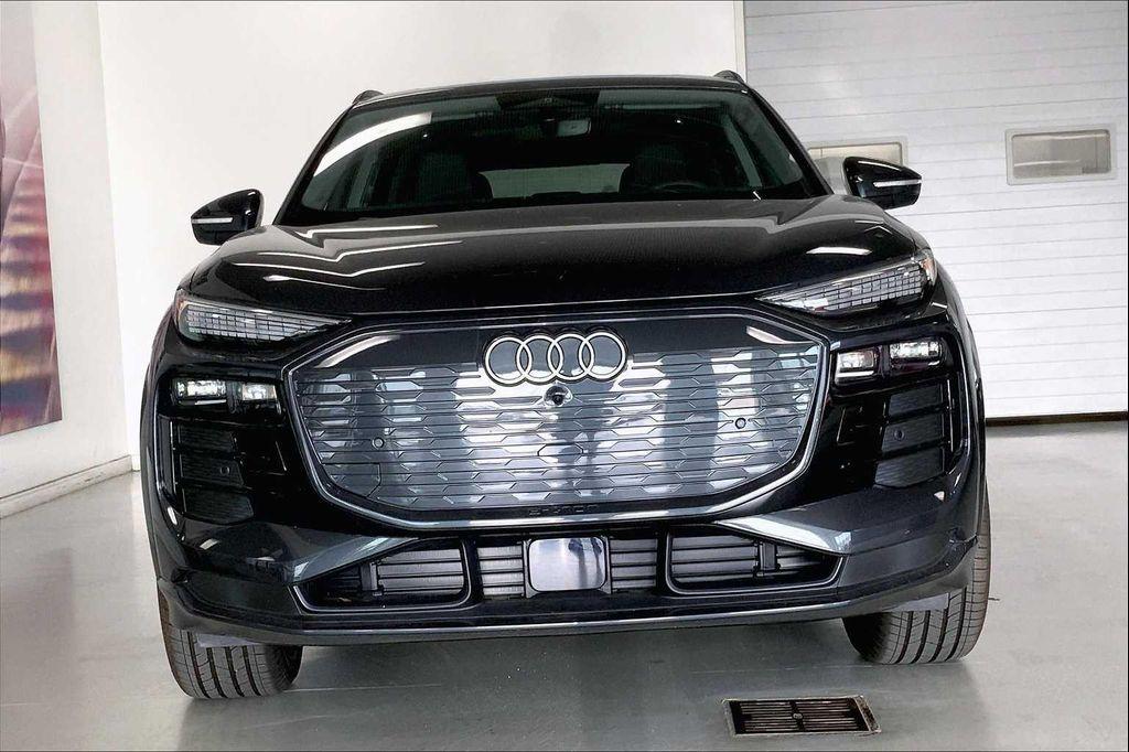 new 2025 Audi Q6 e-tron car, priced at $70,540