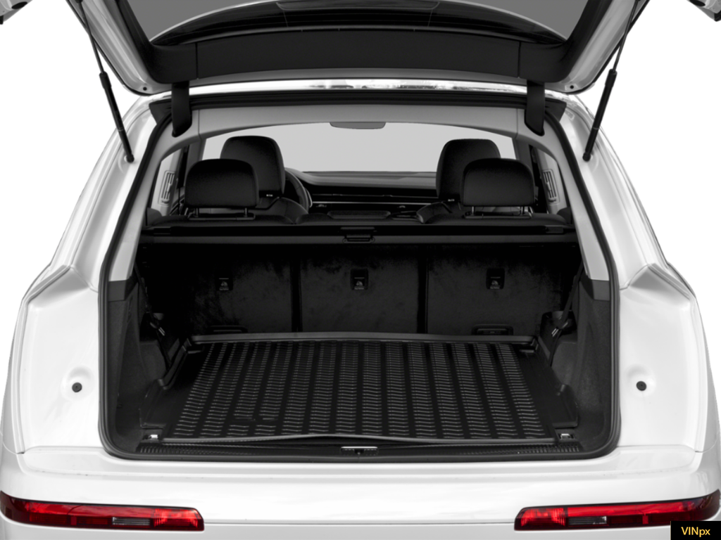 used 2024 Audi Q7 car, priced at $45,690