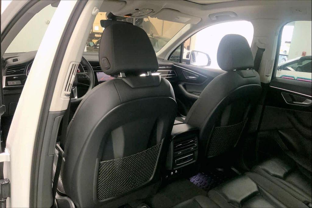 used 2024 Audi Q7 car, priced at $44,990