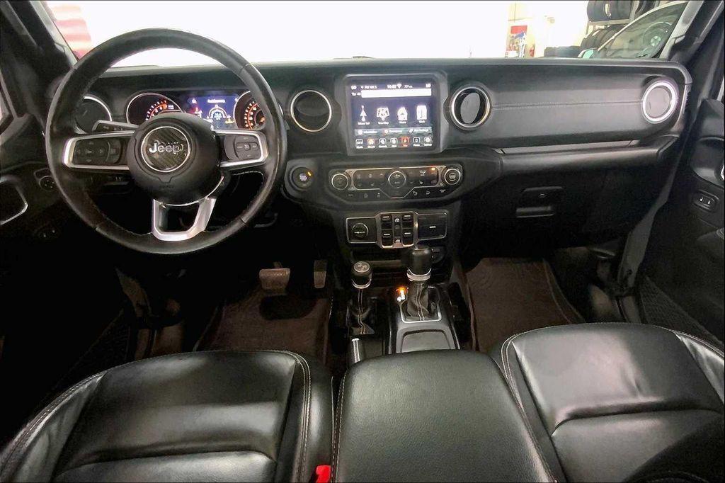 used 2019 Jeep Wrangler Unlimited car, priced at $27,995