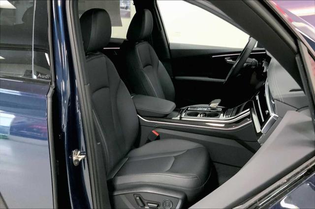 new 2025 Audi Q7 car, priced at $74,840