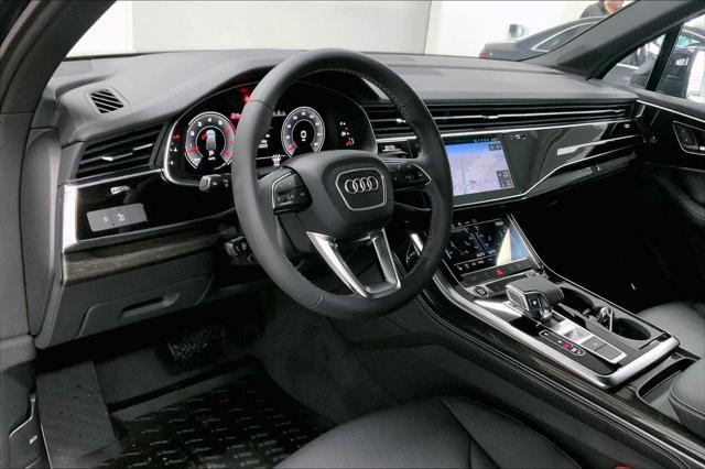 new 2025 Audi Q7 car, priced at $74,840