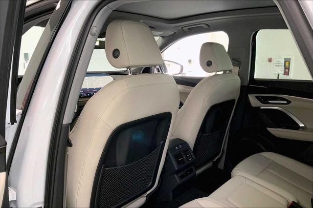 new 2025 Audi Q5 car, priced at $56,042