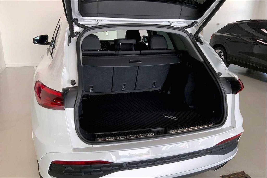new 2025 Audi Q5 car, priced at $54,140