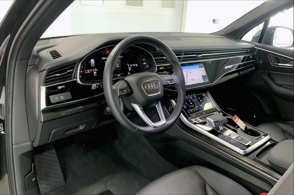 used 2025 Audi Q7 car, priced at $57,990