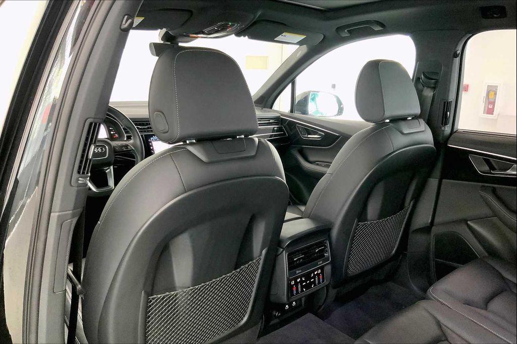 used 2025 Audi Q7 car, priced at $57,990