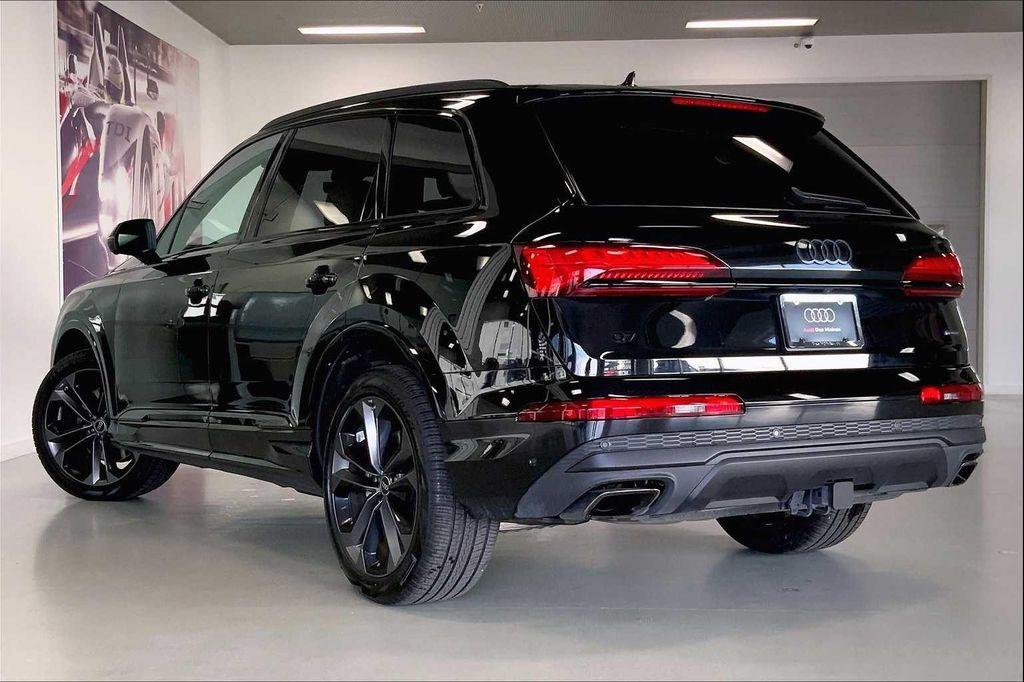 used 2025 Audi Q7 car, priced at $57,990