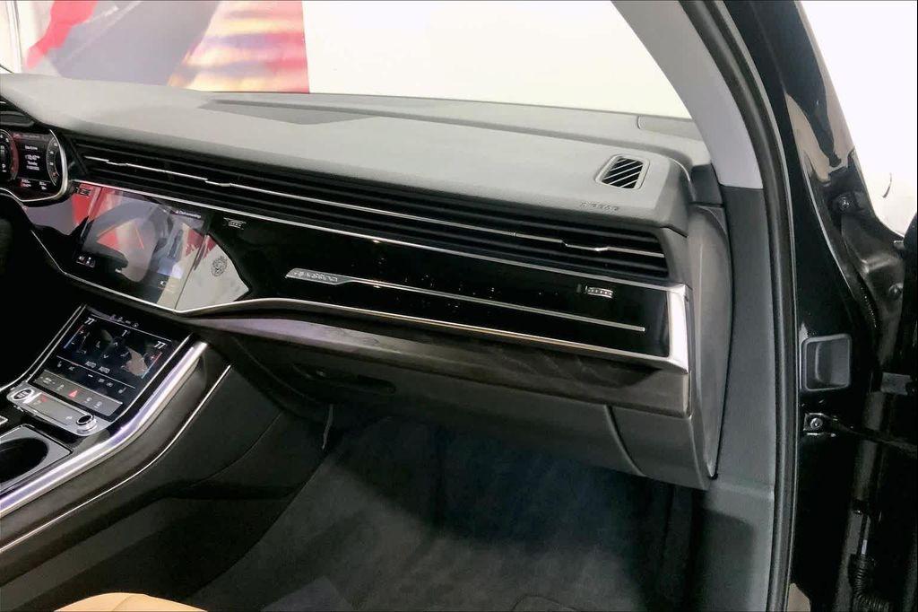 used 2022 Audi Q7 car, priced at $39,990