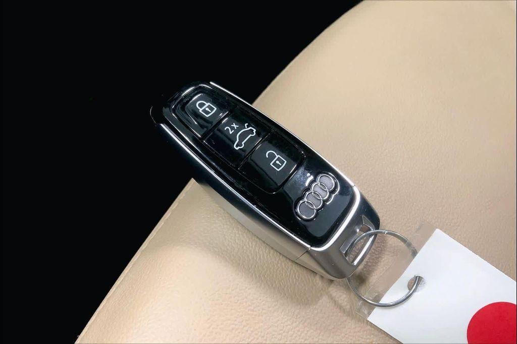 used 2022 Audi Q7 car, priced at $39,990