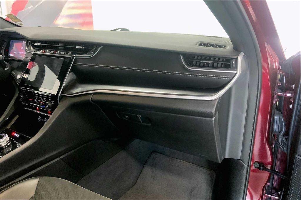 used 2023 Jeep Grand Cherokee car, priced at $33,570