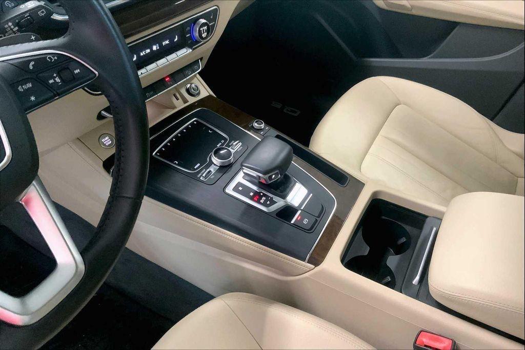 used 2020 Audi Q5 car, priced at $22,585