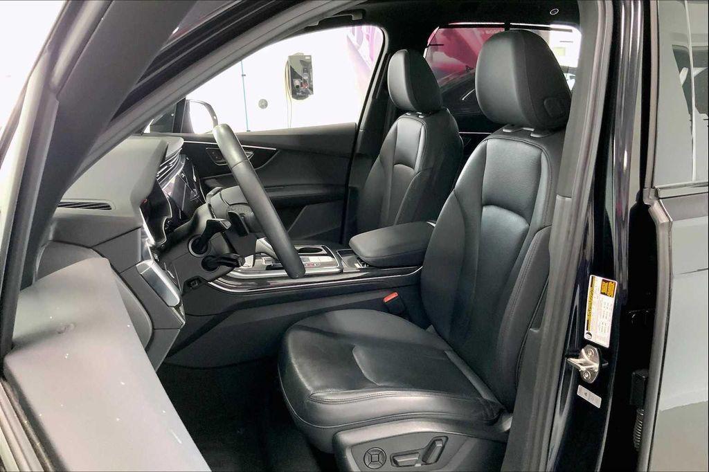 used 2021 Audi Q7 car, priced at $29,480
