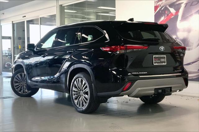 used 2021 Toyota Highlander Hybrid car, priced at $45,980