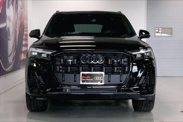 new 2025 Audi Q7 car, priced at $74,060