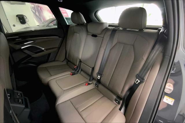 new 2025 Audi Q5 car, priced at $59,146