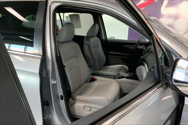 used 2021 Honda Pilot car, priced at $33,820