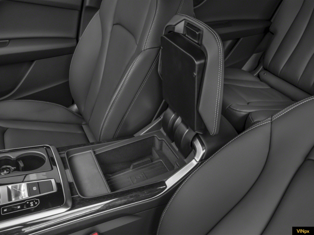 new 2025 Audi Q7 car, priced at $69,573