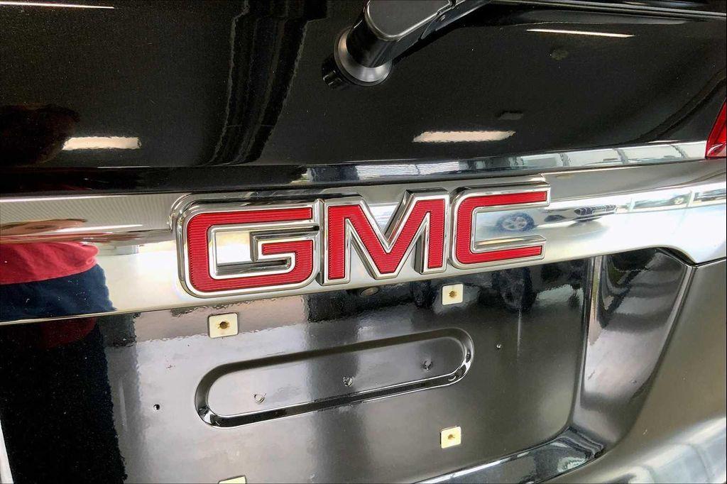 used 2019 GMC Acadia car, priced at $19,640