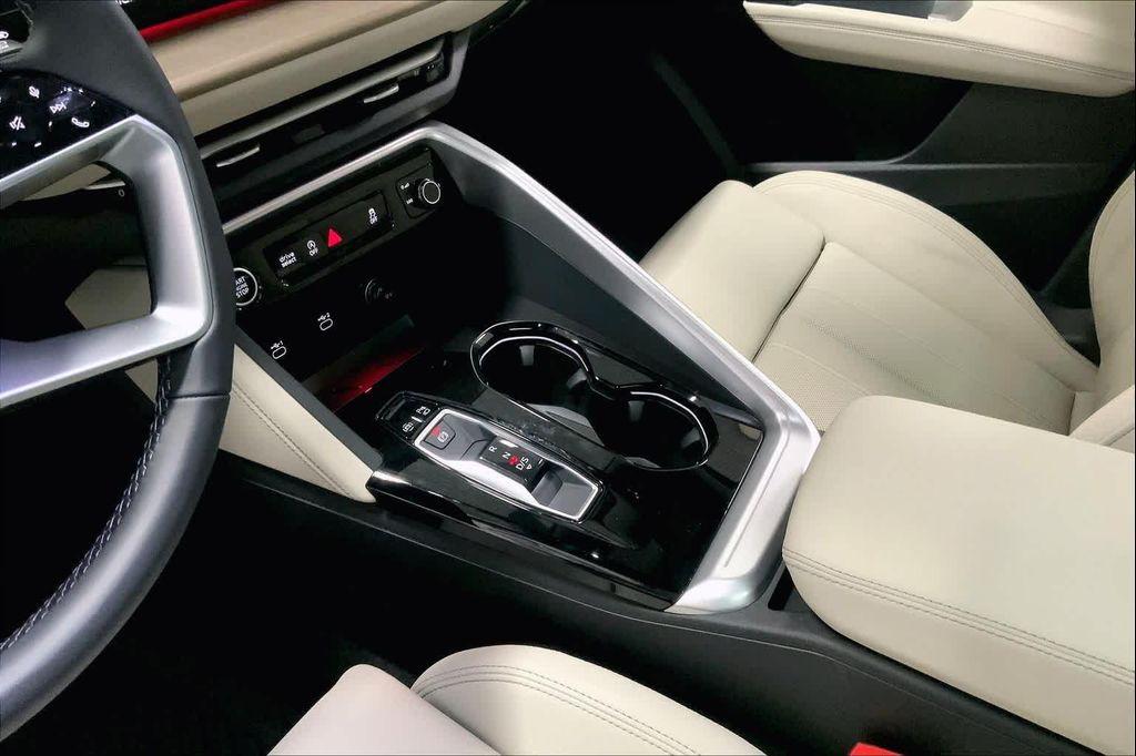 new 2025 Audi Q5 car, priced at $58,685