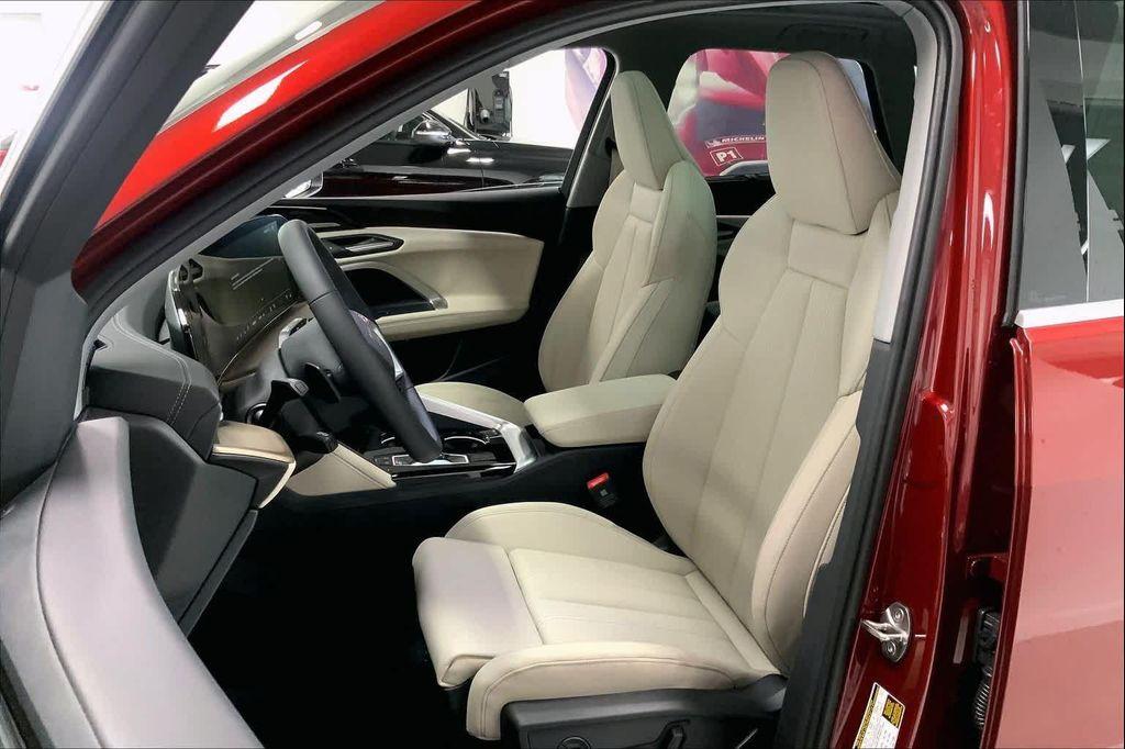 new 2025 Audi Q5 car, priced at $58,685