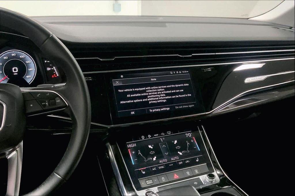 used 2022 Audi Q7 car, priced at $32,450