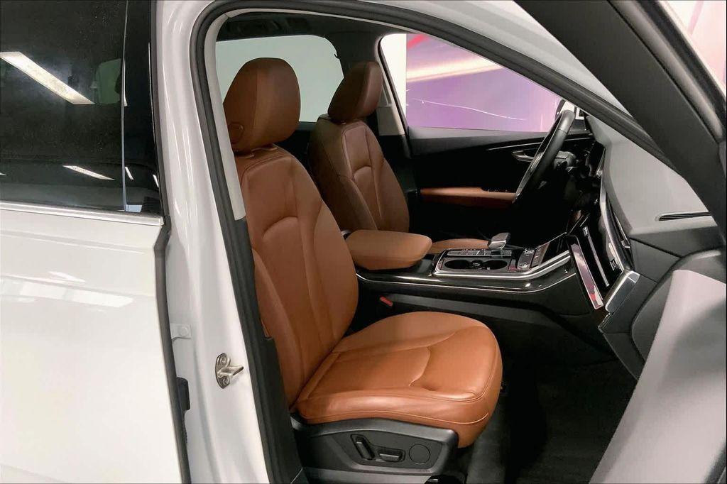 used 2022 Audi Q7 car, priced at $32,450