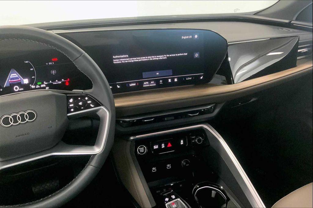 new 2025 Audi Q5 car, priced at $60,092