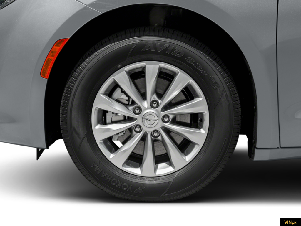 used 2019 Chrysler Pacifica car, priced at $17,995