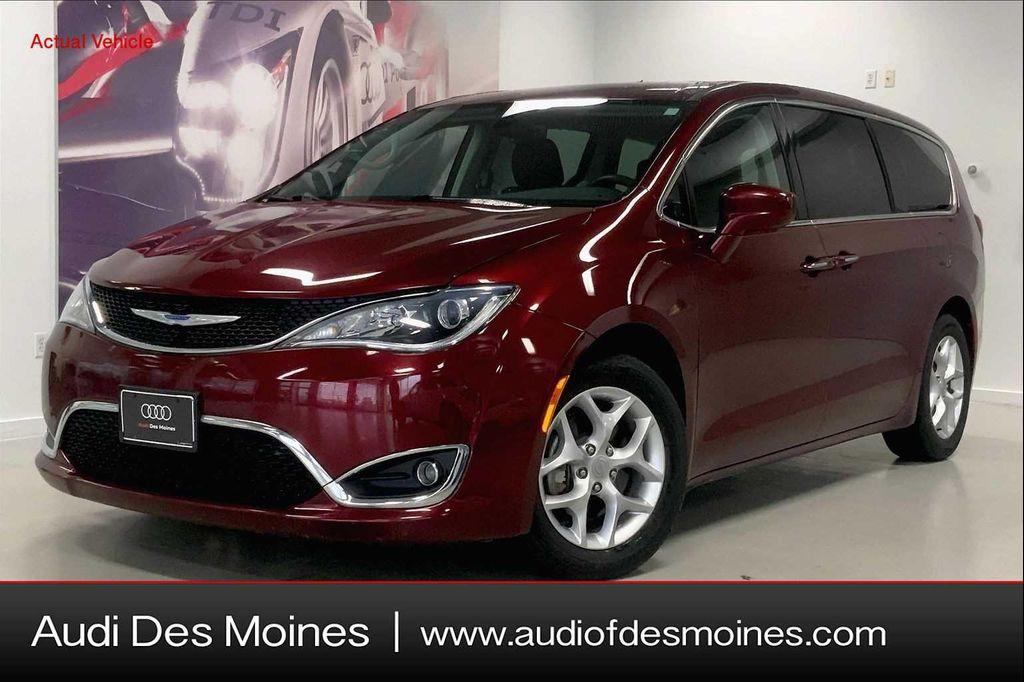 used 2019 Chrysler Pacifica car, priced at $18,290