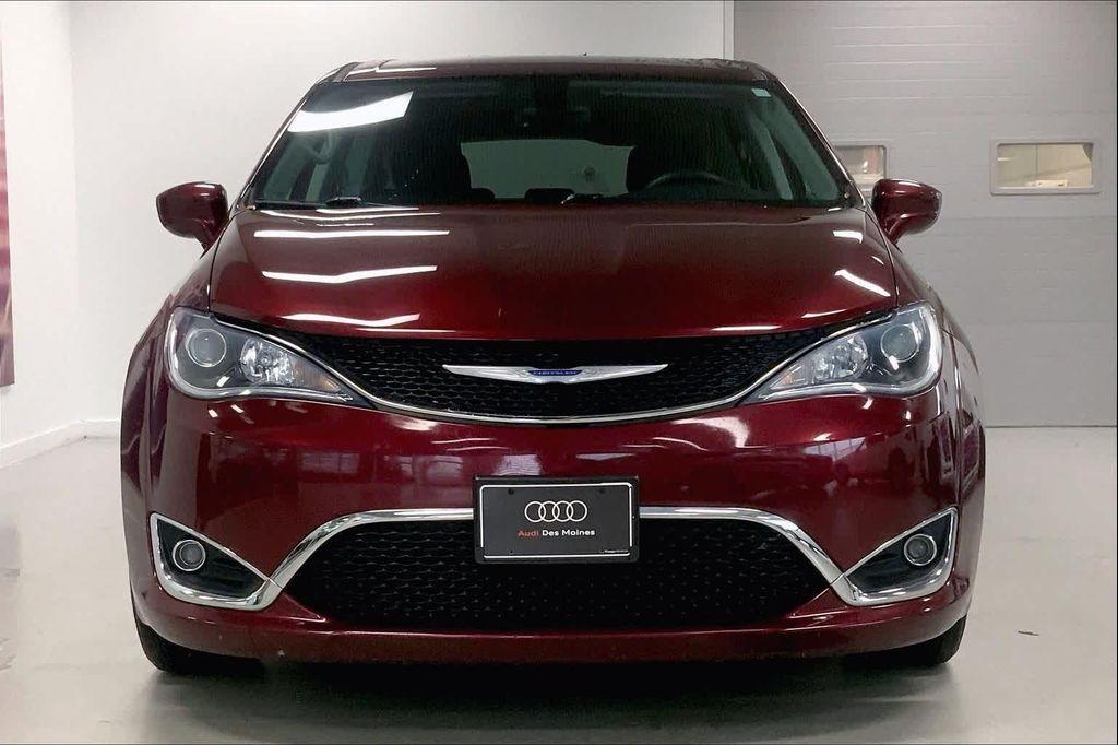 used 2019 Chrysler Pacifica car, priced at $18,290