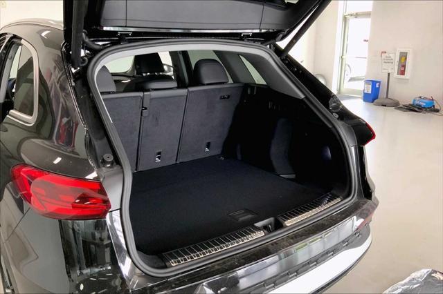 new 2025 Audi Q5 car, priced at $56,042