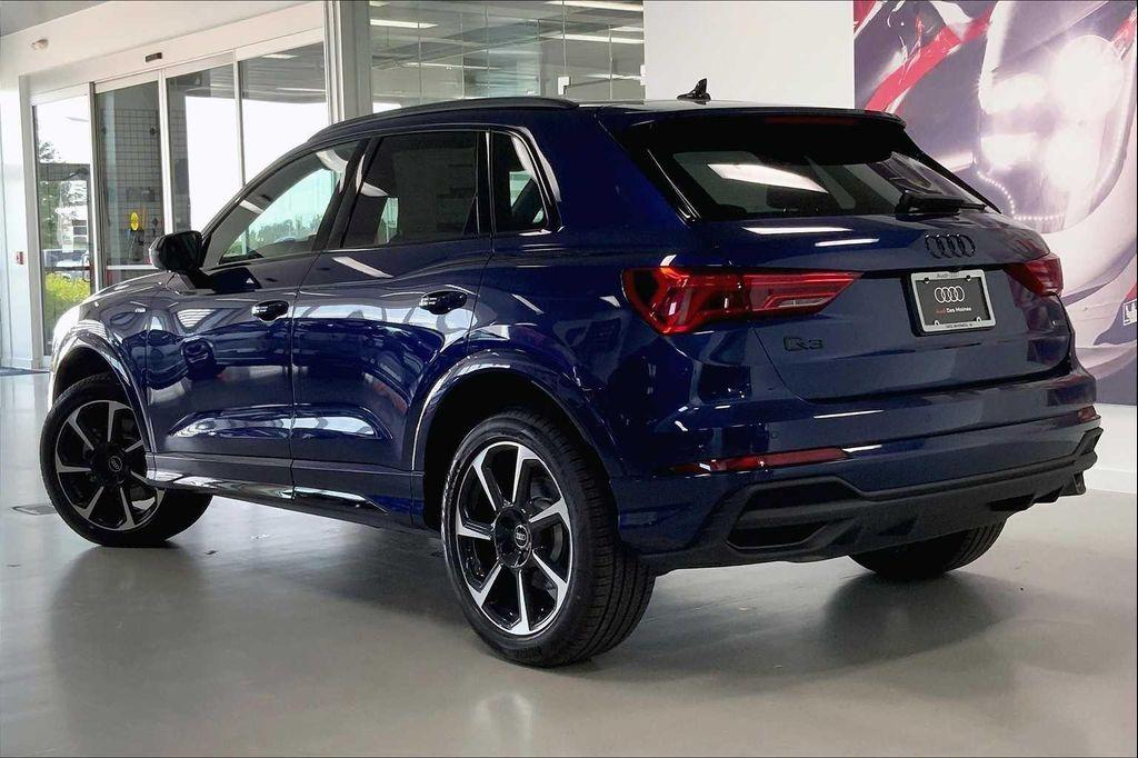 new 2025 Audi Q3 car, priced at $45,364