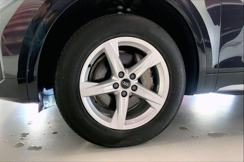 used 2021 Audi Q5 car, priced at $27,690