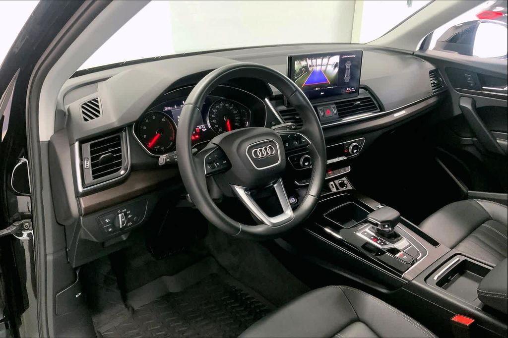 used 2021 Audi Q5 car, priced at $27,690