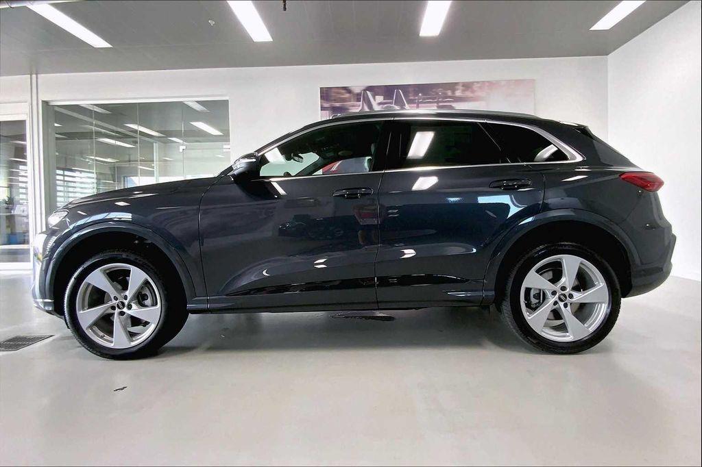 new 2025 Audi Q5 car, priced at $56,450