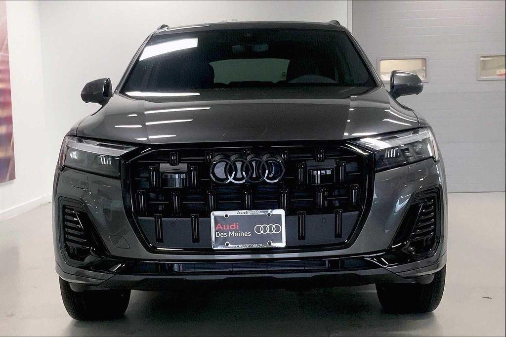 new 2026 Audi Q7 car, priced at $68,140