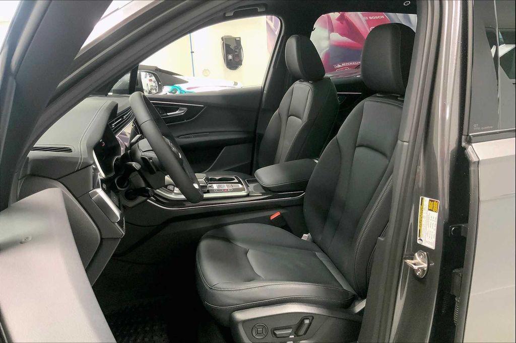 new 2026 Audi Q7 car, priced at $68,140