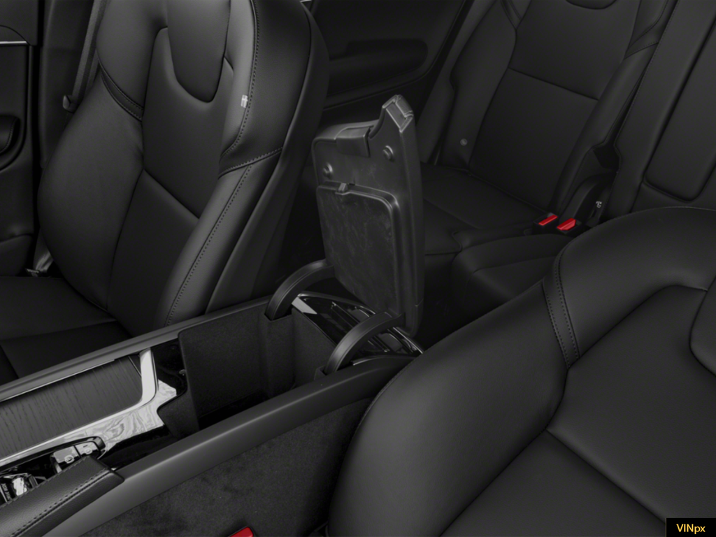 used 2021 Volvo XC90 car