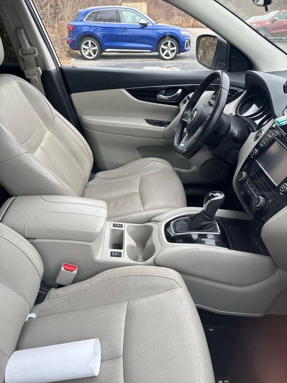 used 2018 Nissan Rogue Sport car, priced at $13,980