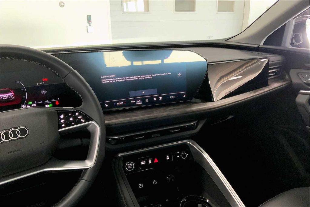 new 2025 Audi Q5 car, priced at $59,548